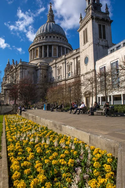 Londra Ngiltere Mart 2022 Lkbaharda Londra Pauls Katedrali Nin Güzel — Stok fotoğraf