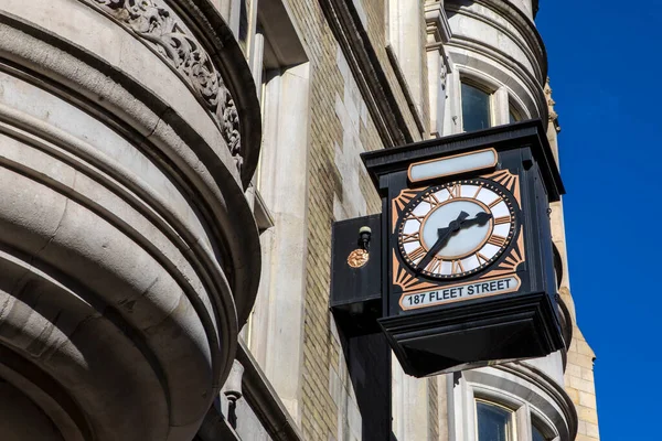 Ozdobny Zegar Zewnątrz Budynku Przy Fleet Street Londynie Wielka Brytania — Zdjęcie stockowe