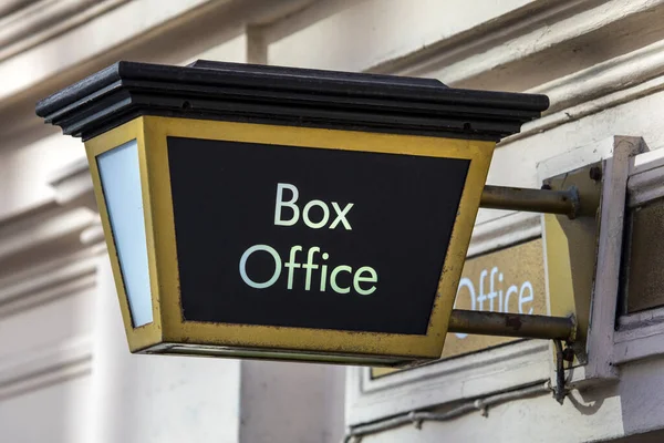 Großaufnahme Eines Boax Office Schildes Vor Einem Theater Zentrum Londons — Stockfoto