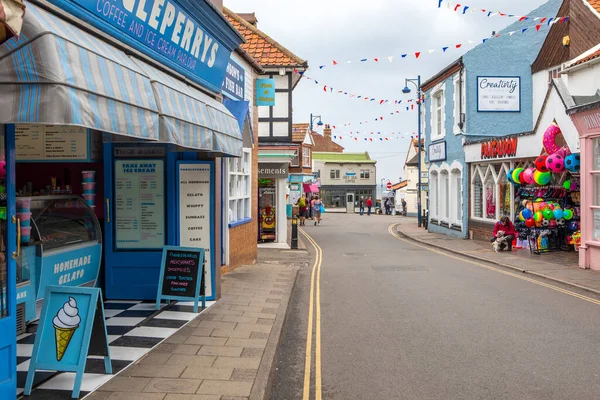 Sheringham May 16Th 2022 View High Street Seaside Town Sheringham — 스톡 사진