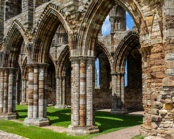 Över Den Historiska Whitby Kloster Staden Whitby North Yorkshire Storbritannien — Stockfoto
