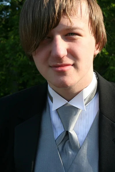 Tuxedo Teen Closeup Retrato — Fotografia de Stock