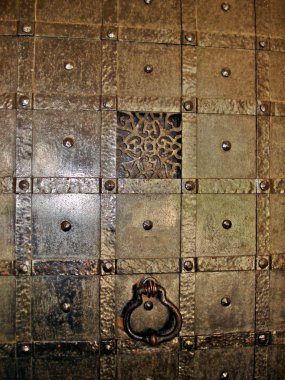 antika demir kapı
