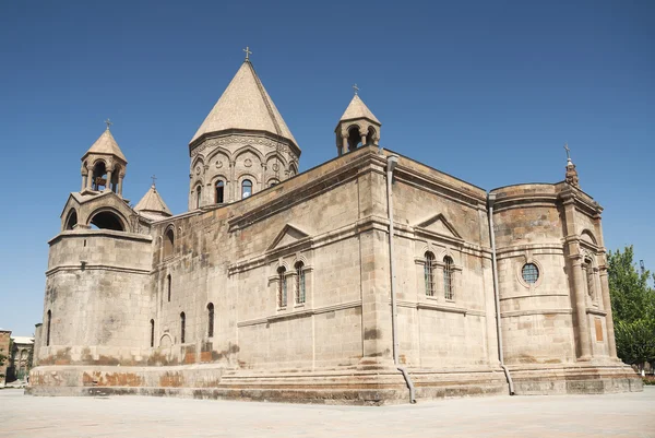 Iglesia fuera de Ereván armenia — Foto de Stock