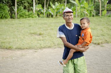erkek çocuk bali Endonezya ile
