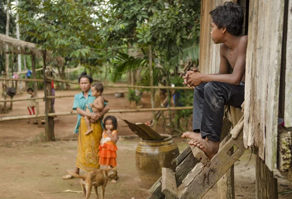 Kamboçya'da köy sahne