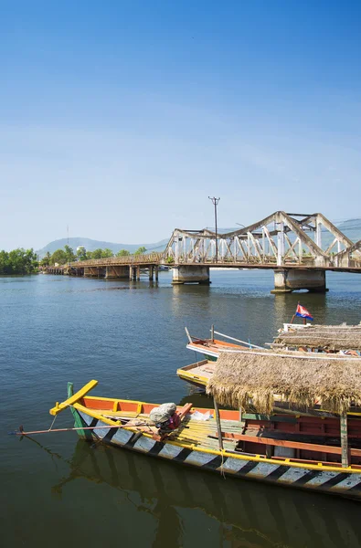 Kamboçya'da Kampot Köprüsü — Stok fotoğraf