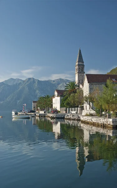 Perast χωριό στο κόλπου Κοτόρ Μαυροβούνιο — Φωτογραφία Αρχείου