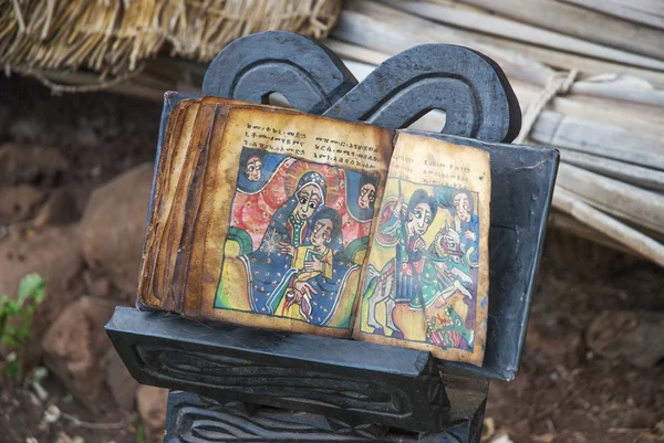 Starověké bible v bahir dar Etiopie — Stock fotografie