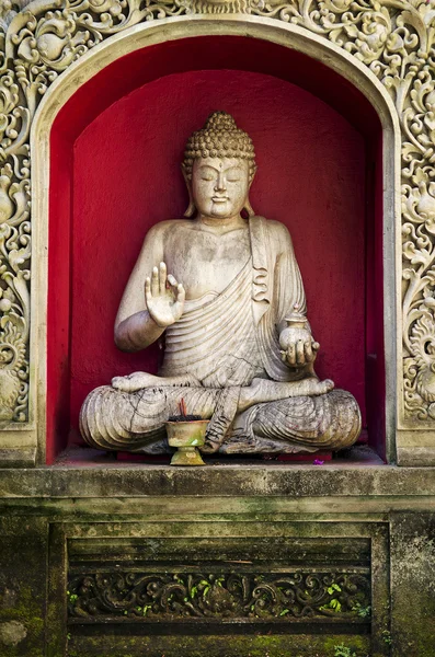 Estatua de piedra de buddha en bali indonesia —  Fotos de Stock