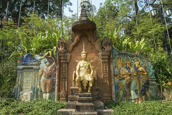 フランスのカンボジア プノンペン シャムの条約記念碑 — ストック写真