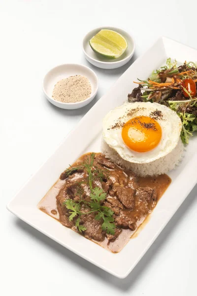 Lok Lak Tradicional Cambodiano Revuelva Carne Frita Con Harina Arroz — Foto de Stock