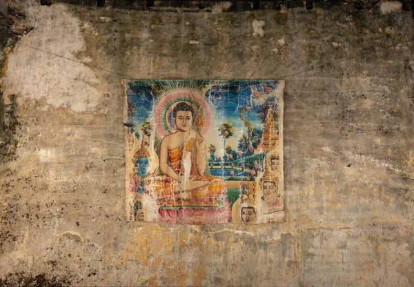 Old Painted Print Buddha Decayed Wall Cambodia Asia —  Fotos de Stock