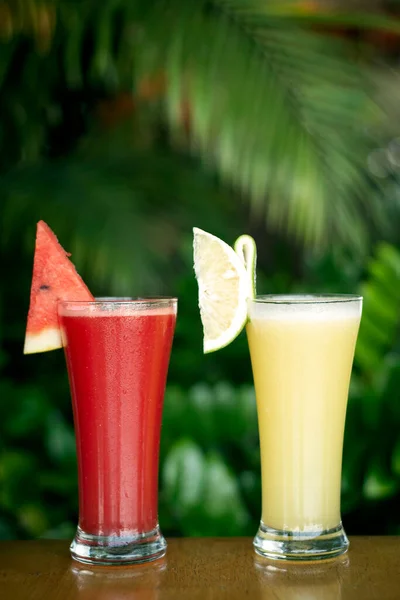 Mixed Organic Fresh Fruit Juice Glasses Cafe Garden Background — Stock Fotó