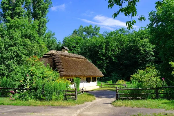 Altes Traditionelles Ukrainisches Haus Dorf — Stockfoto