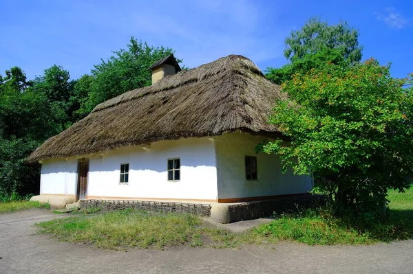 Altes Holzhaus Dorf — Stockfoto