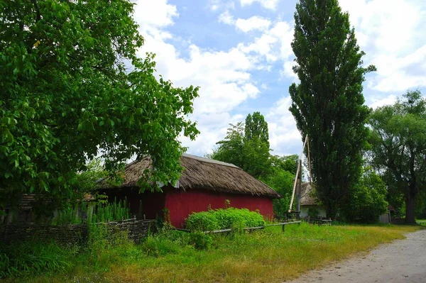 Gamla Traditionella Ukrainska Hus Byn — Stockfoto