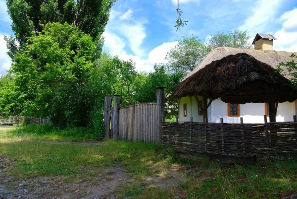 Altes Traditionelles Ukrainisches Haus Dorf — Stockfoto