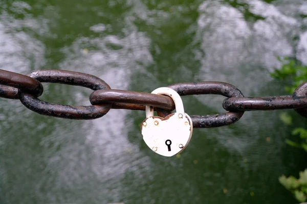 Old Rusty Metal Chain Background Fence — Stock Photo, Image