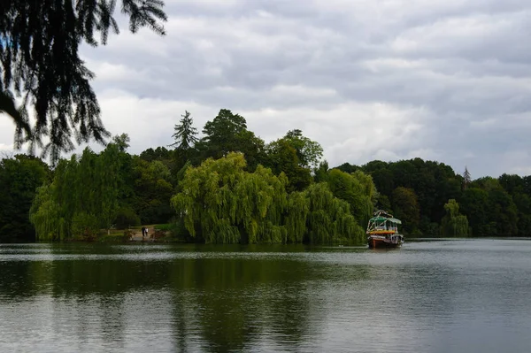 Hermoso Paisaje Con Río Lago —  Fotos de Stock