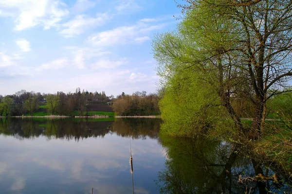 Bela Vista Lago Parque Primavera — Fotografia de Stock