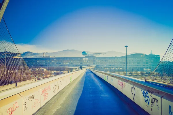Most dla pieszych Turyn wyglądowi retro — Zdjęcie stockowe