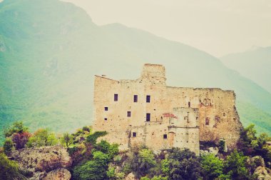 Castelvecchio'yu di rocca barbena retro görünümlü