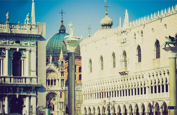 ヴェネツィアのレトロな外観 — ストック写真