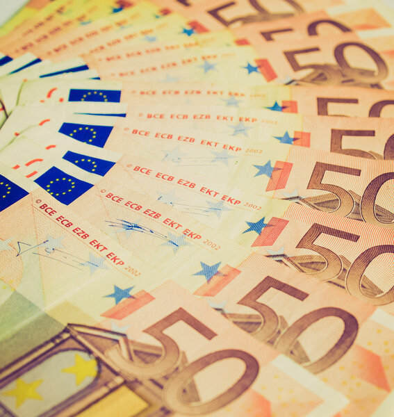 Банкноты евро в фоновом ретро-виде
