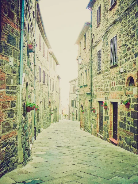 Radicofani, İtalya retro görünümlü — Stok fotoğraf