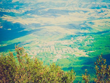 monte amiata retro görünümlü