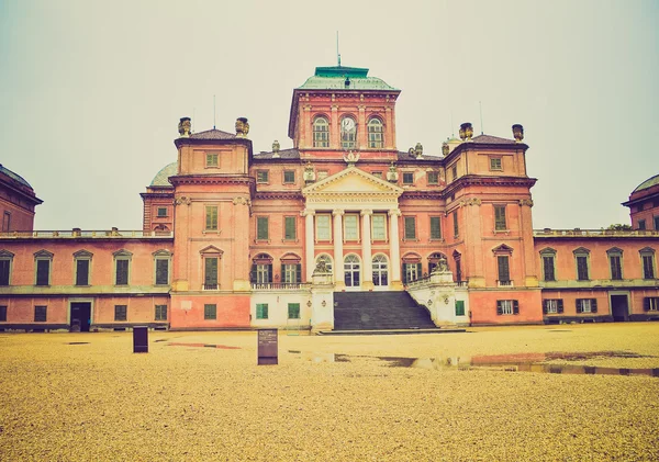 Castello di racconigi retro patrząc — Zdjęcie stockowe