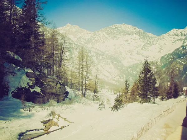 Bernina retro patrząc — Zdjęcie stockowe