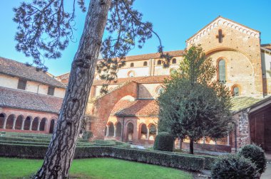 staffarda Manastırı