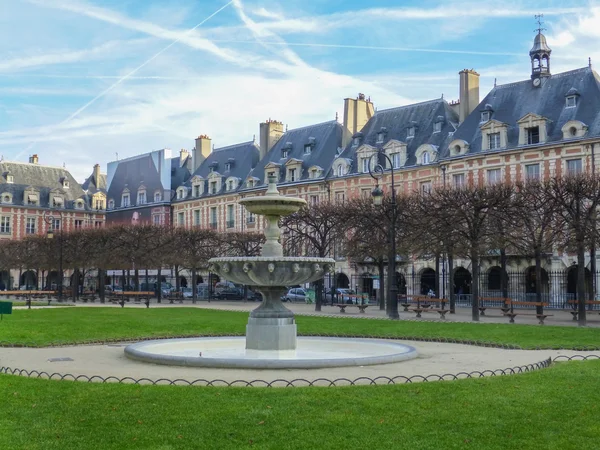 Náměstí Place des vosges Paříž — Stock fotografie