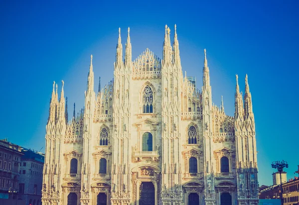 Look retrò Duomo Milano — Foto Stock