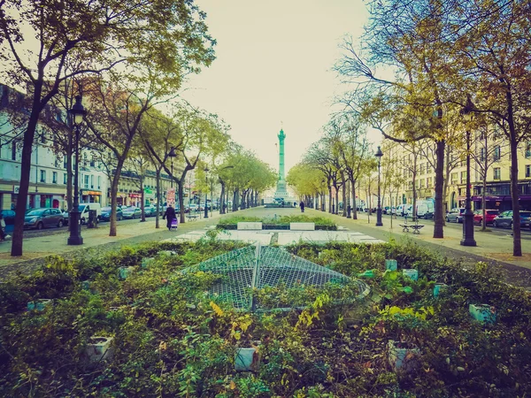 Aspecto retro Place de la Bastille Paris — Foto de Stock