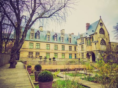 Retro otel de cluny bak paris