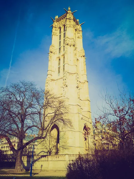 Look retrò Tours St Jacques Paris — Foto Stock