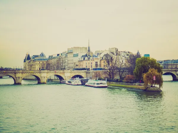 Retro vzhled ile de la cite Paříž — Stock fotografie