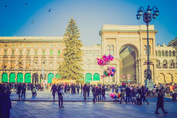 Retro piazza duomo milan bak — Stok fotoğraf