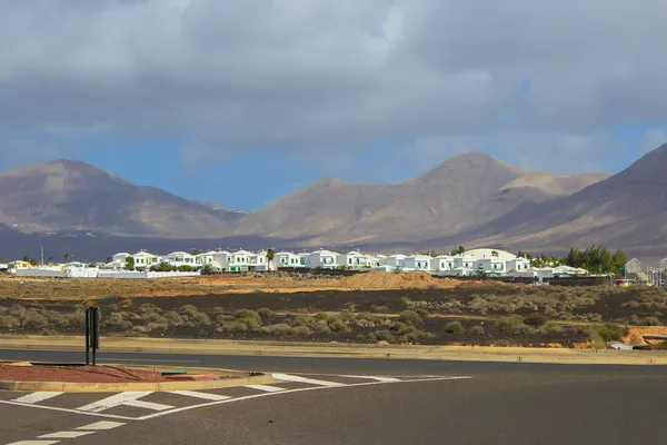Lanzarote pláž na španělských Kanárských ostrovů — Stock fotografie