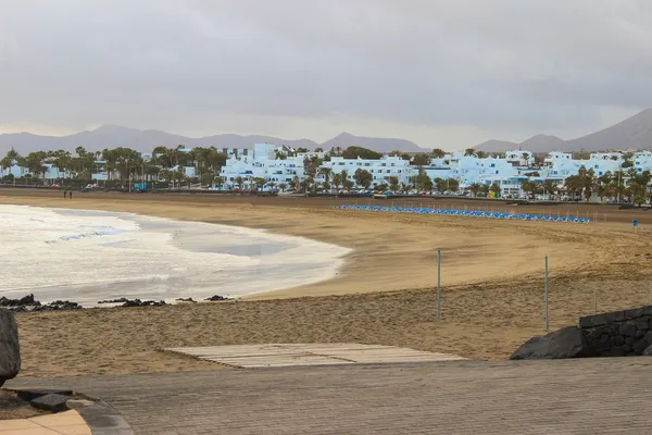 Praia Lanzarote na Ilha Canária Espanhola — Fotografia de Stock