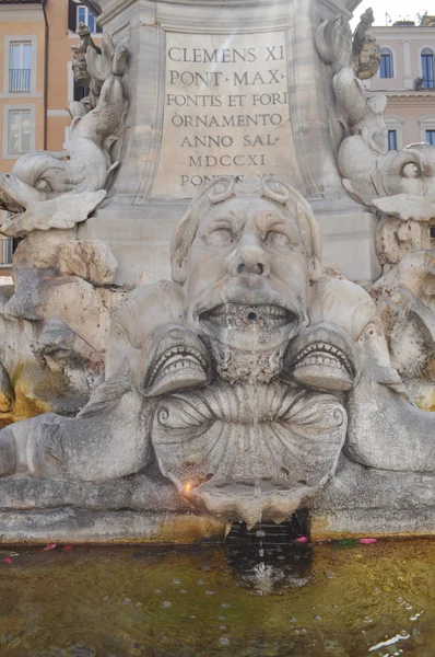 Fontaine du Panthéon à Rome — Photo