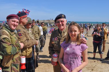 Arromanches D-Day kutlamaları