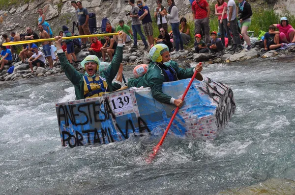 Kartong snabba race — Stockfoto