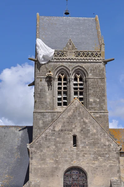 D günü kutlamaları Saint Mere kilise Fransa — Stok fotoğraf