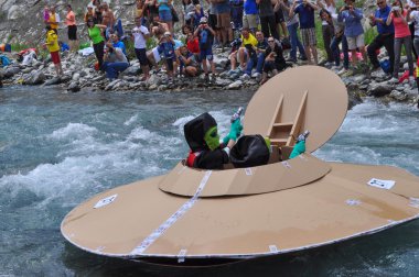 karton hızlı yarış