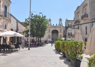MATERA, İtalya - CIRCA AĞUSTOS 2020: Şehir manzarası