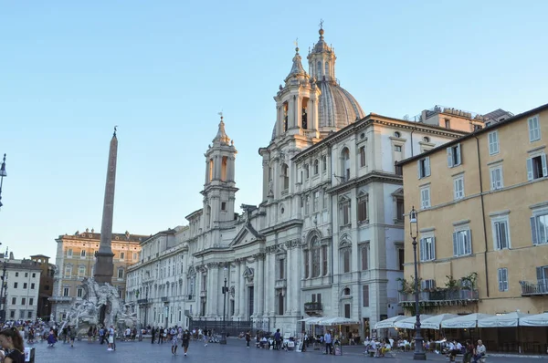 意大利罗马 Circa August 2020 Fontana Dei Quattro Fiumi 四条河流的源头 由Bernini于1651年在纳沃纳广场设计 — 图库照片